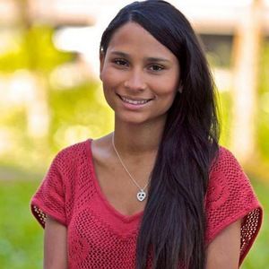 Meet your Posher, Salina